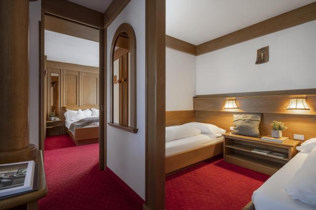 Catinaccio Hotel, Vigo di Fassa (23)