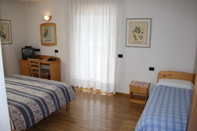 Hotel Garni La Locanda, Pinzolo  (12)