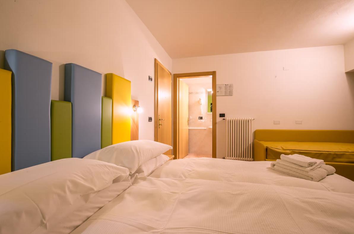 AlpenColor Tonale Hotel, Passo Tonale (17)