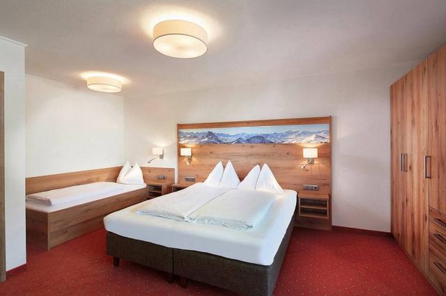 lifthotelkirchbergkitzbuehel0011