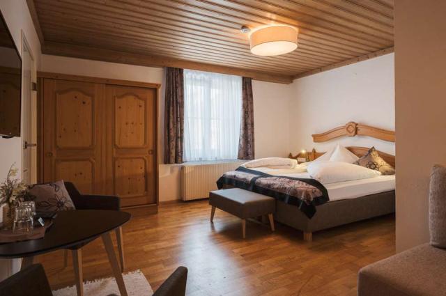 Goisererhof_Zimmer_15_co_Klaus_Krumboeck_001_23.02_web
