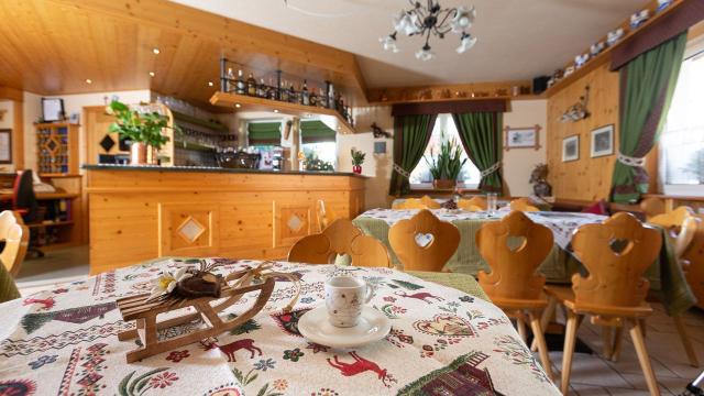 colazione-hotel-i-rododendri-t-1280x720-5