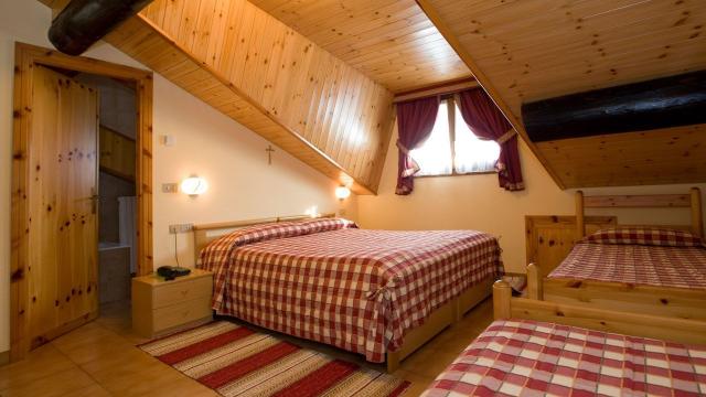camere-hotel-i-rododendri-t-1280x720-5
