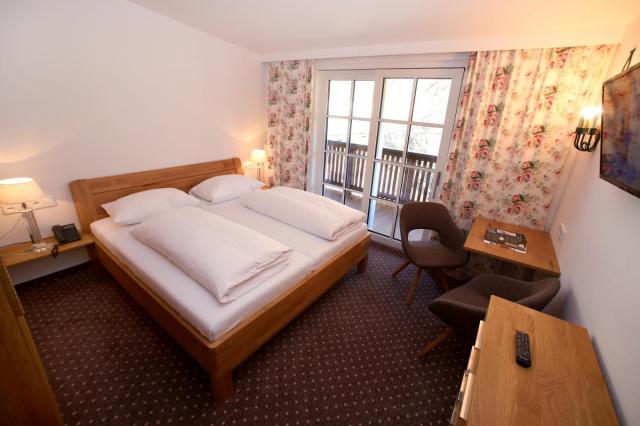 hotel-gasthof-lukashansl-in-bruck-an-der-grossglocknerstrasse-m