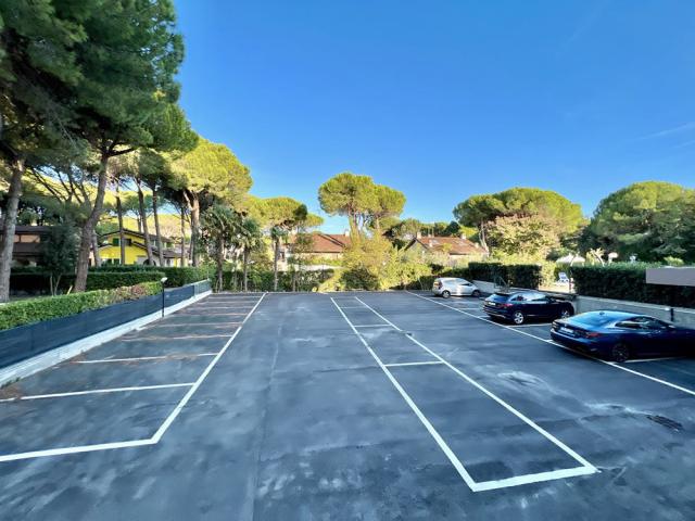 parcheggio-gratuito-hotel-lignano