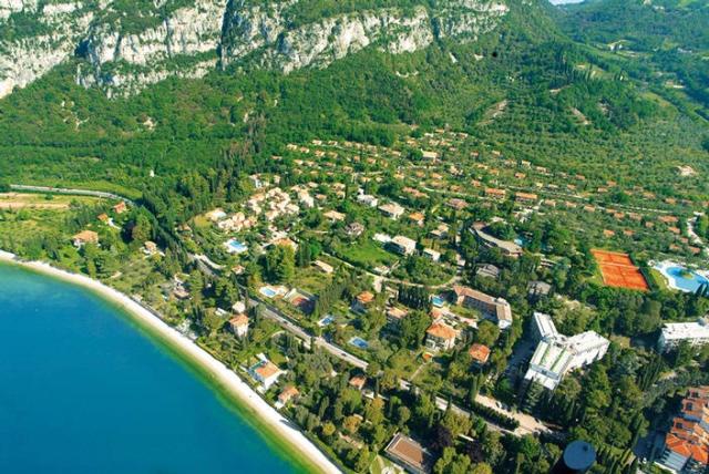 residence-parco-del-garda-dallalto