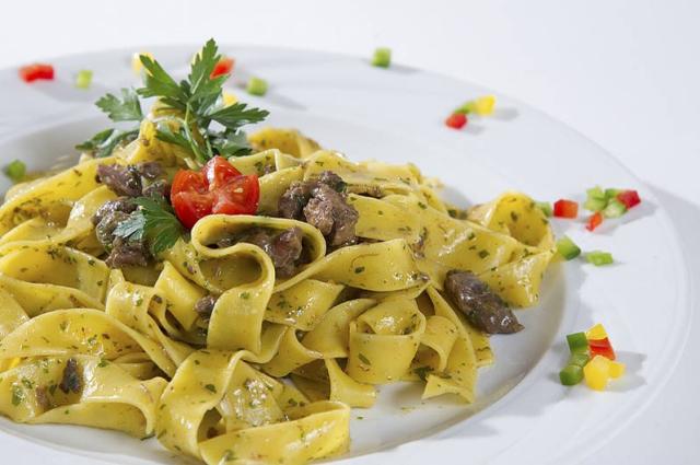 869_11_aida_pozzadifassa_piatto_all