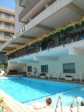 973_14_Artide_Rimini_Piscina_Estate