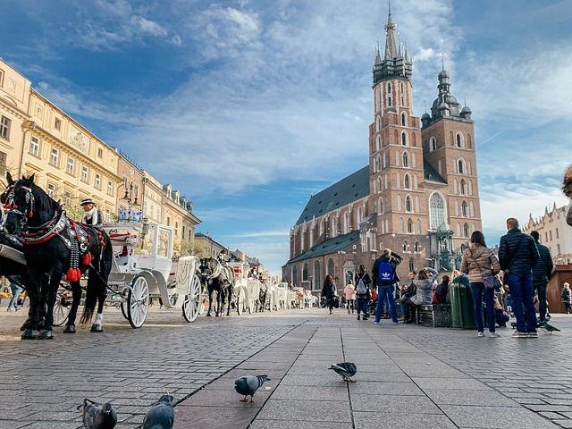 krakow-5003750_640