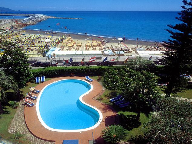 Garden Lido