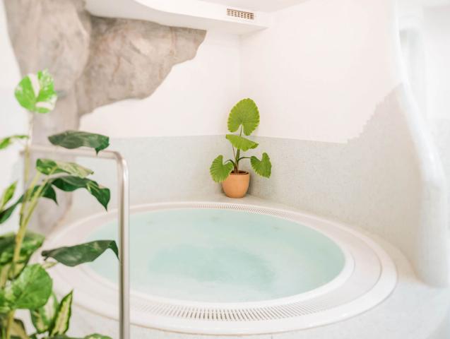 relax-whirlpool-alpenrose