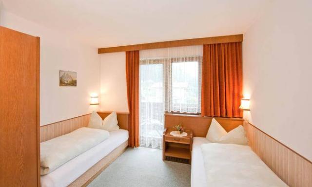 landhausmaridlhartzillertaltyrolsko-12