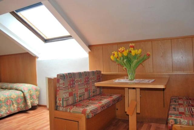 15169099-hotel-residence-cielo-aperto