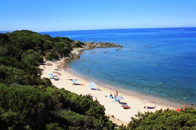 7 Spiaggia Isola Rossa.JPG