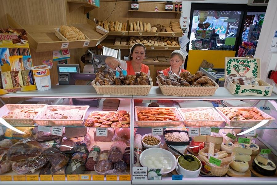 market-02g.jpg