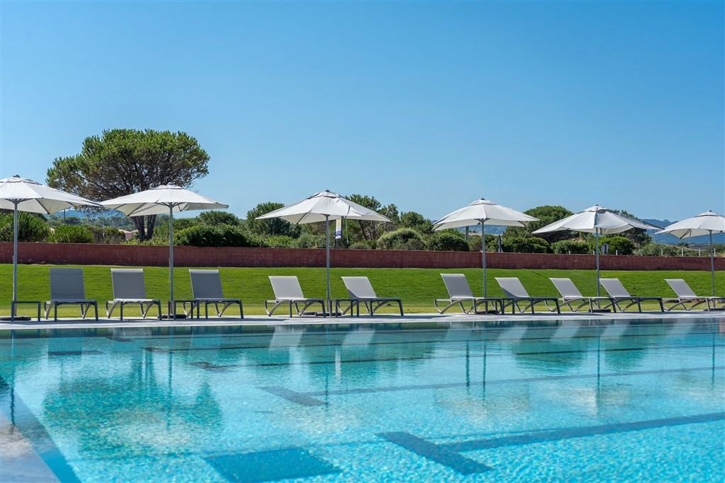 piscina.jpg
