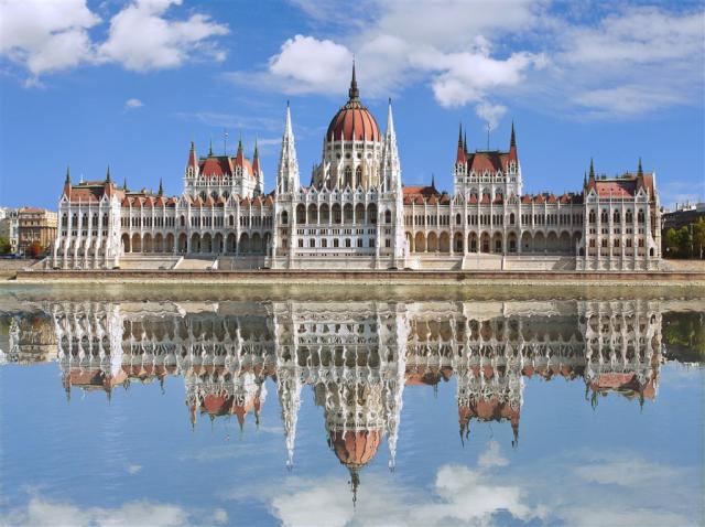 178358873_Budapest_AdobeRGB_fc.jpg