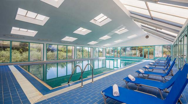 pool_in (2).jpg