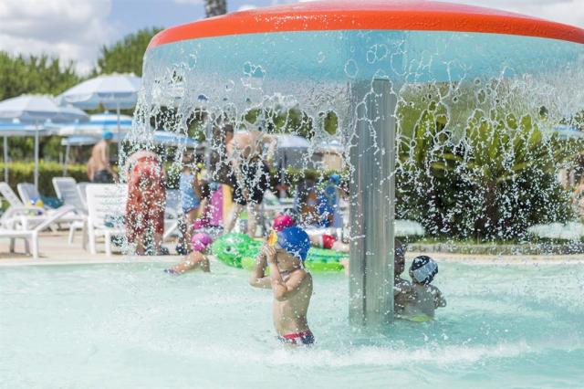 rivanuova-piscina.jpg