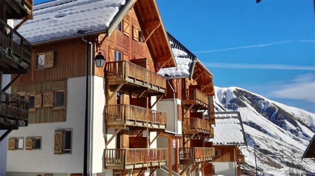 Les-Fermes-de-Saint-Sorlin-exterieur-3-hiver.jpg