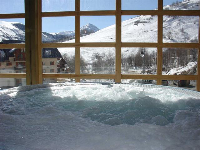 Les-Fermes-de-Saint-Sorlin-bain-a-remous.jpg