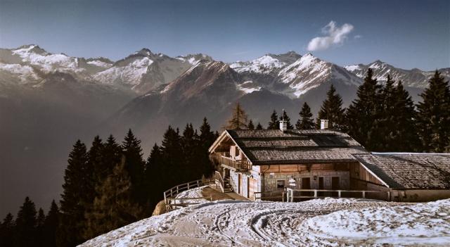 cestovni-kancelar-victoria-italie-madonna-di-campiglio-pinzolo-