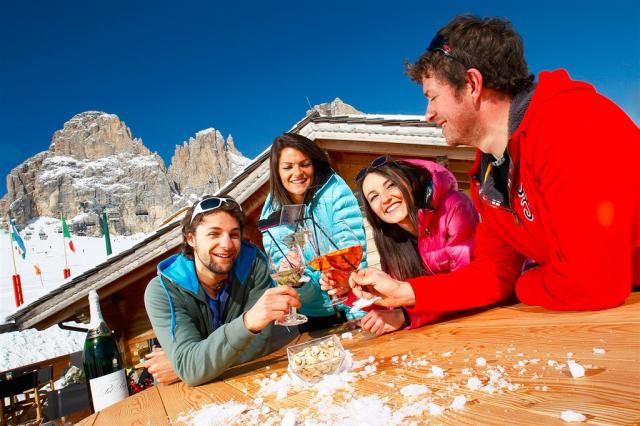 cestovni-kancelar-victoria-italie-val-di-fassa-e-carezza-sella-