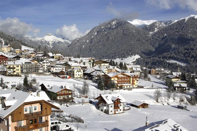 cestovni-kancelar-victoria-italie-val-di-fassa-e-carezza-sella-