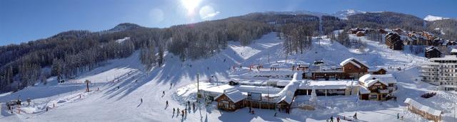 03_FR_PuyStVincent_tem02.jpg