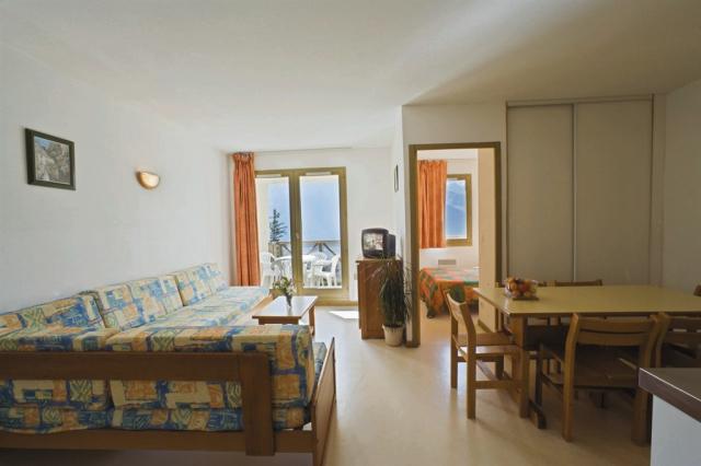 cestovni-kancelar-victoria-francie-alpe-d-huez-oz-en-oisans-rez