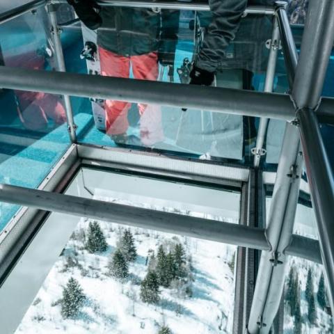 SKI_Vanoise-express_vue-sous-pieds_Aigalstudior.jpg