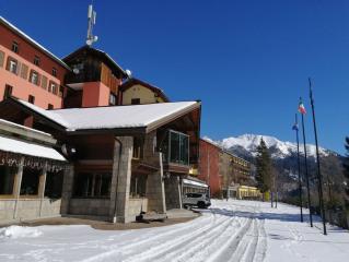 Bella Italia & Efa Village