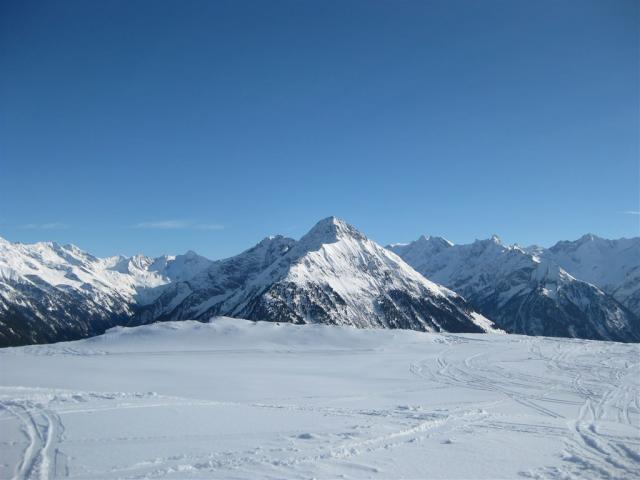 cestovni-kancelar-victoria-rakousko-zillertal-arena-3.jpg