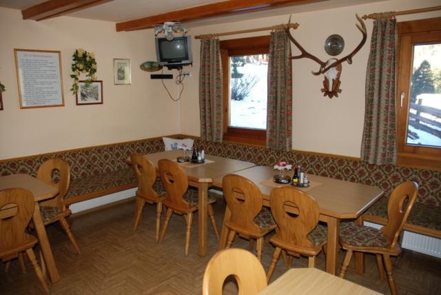 cestovni-kancelar-victoria-rakousko-zillertal-arena-ledovec-hin