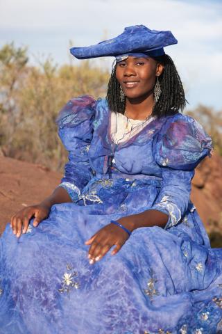 <p>Namibie - Kaokoland - Žena kmene Herero</p>