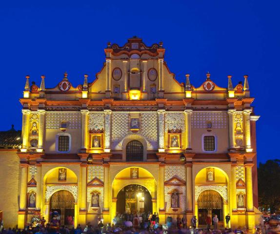 <p>Mexiko - Chiapas - katedrála v San Cristobal de las Casas</p