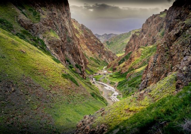 <p>Mongolsko - údolí Yol</p>