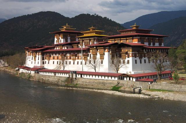 <p>Bhútán - Pevnost Punakha Dzong</p>