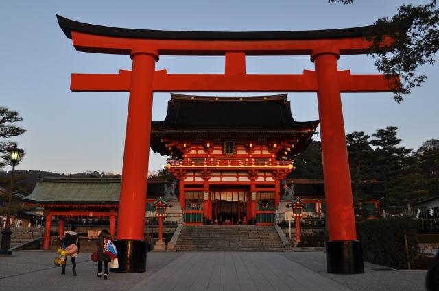 <p>Japonsko - chrám Fušimi Inari - foto K. Špirochová</p>