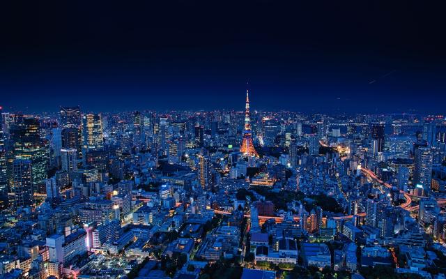<p>Japonsko - světla nočního Tokia - foto Takashi Myjazaki on U
