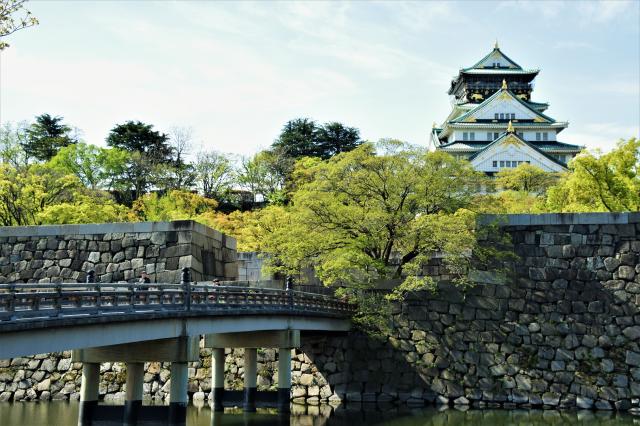 <p>Japonsko - hrad v Ósace</p>