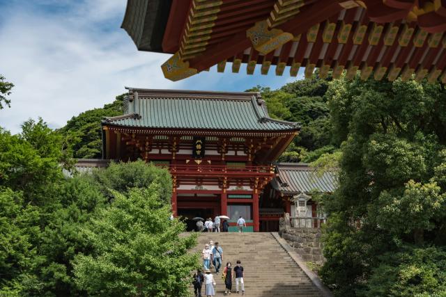 <p>Japonsko - chrámy ve městě Kamakura - foto Tsukada Kazuhiro 