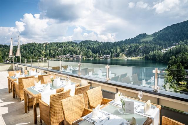 AT_KLU_Panorama_Hotel_Turra_21apv80_00006.jpg