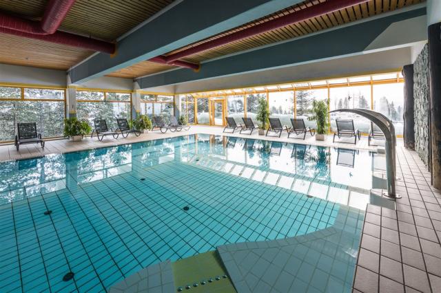 AT_KLU_Panorama_Hotel_Turra_21apv80_00013.jpg