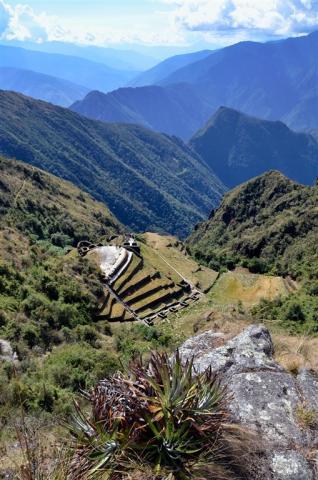dreamstime_xl_21581265_phuyupatamarca_inca trail (Copy).jpg