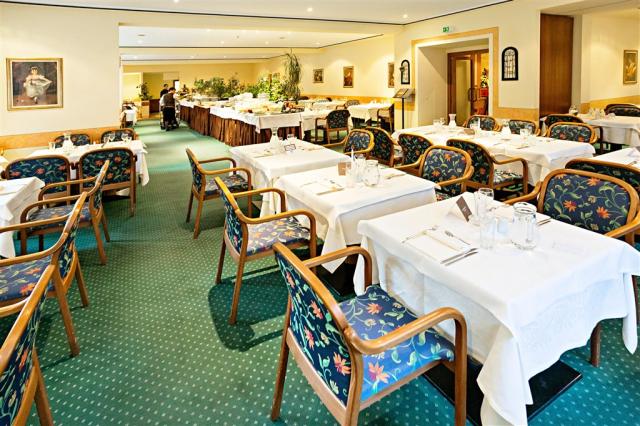 AT_INN_Alpenhotel_Weitlanbr_1tiussq_00012.jpg