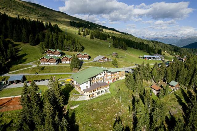 AT_KLU_Almdorf__Sporthotel_nysbe9x_00043.jpg