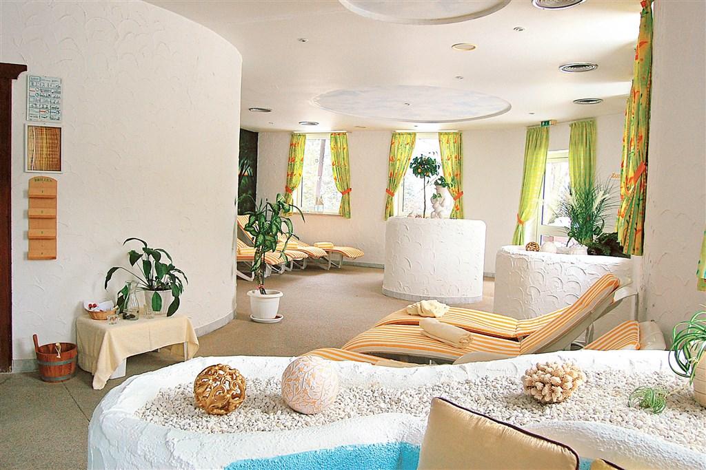 AT_KLU_Karla_Wellness__Vi_nbp272k_00007.jpg