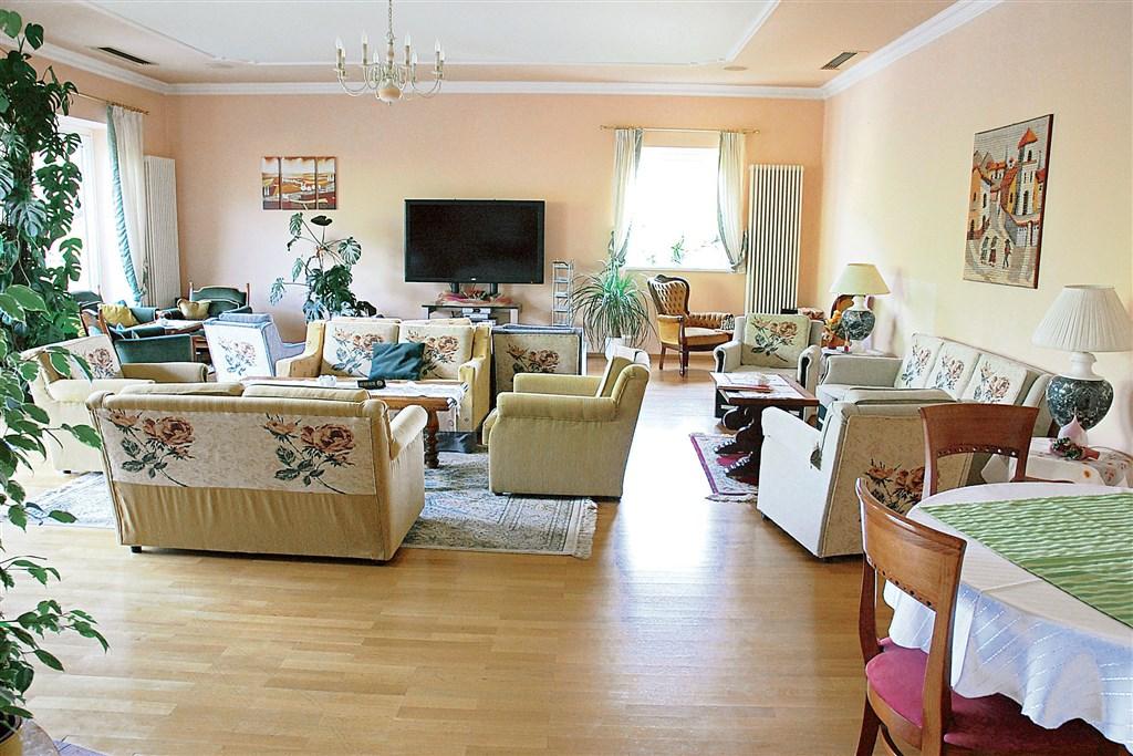 AT_KLU_Karla_Wellness__Vi_nbp272k_00018.jpg