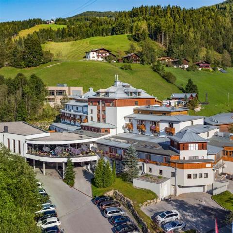 Sporthotel_Wagrain_Außenansicht I.jpg